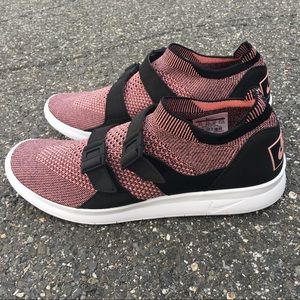 Nike Air SockRacer Flyknit Multiple Sizes SALE3Day